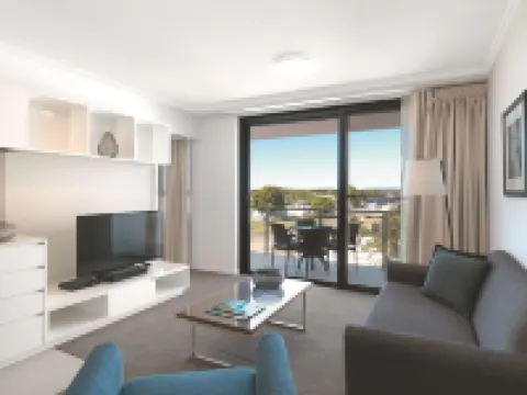 Oaks Mackay Carlyle Suites Hotels in Mackay
