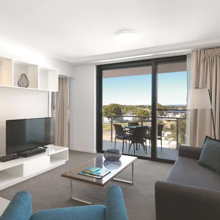Oaks Mackay Carlyle Suites