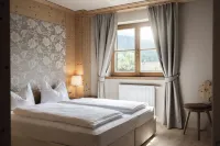 Post Alpina - Family Mountain Chalets