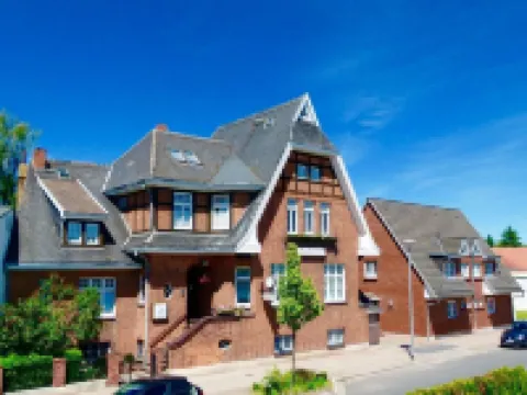 Hotel & Pension Villa Camenz Hotels in Güstrow