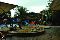 Oasis Siliwangi Sport Hotel Hotels in Sumurbandung