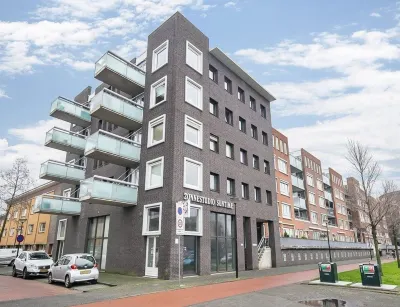 Modern Apartment Close to the Beach and the Sea