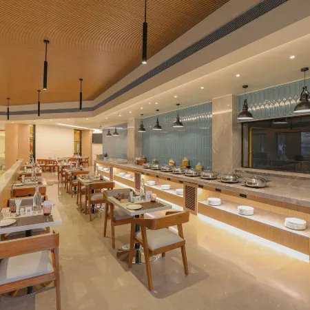 Lemon Tree Hotel, Chinchwad, Pune