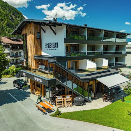 Der Siegeler B&B - This Lifestylehotel Rocks