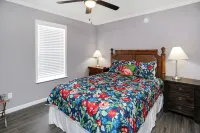 Salty Breeze by Pristine Property Vacation Rentals