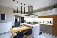 Design Villa Nicol Heated Pool Seaview