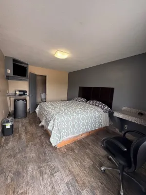 Economy Inn