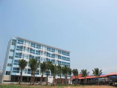 نانترا باتايا يان أمبو بيتش فنادق في Sattahip