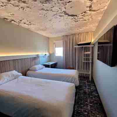 Hôtel Ibis Biarritz Anglet Aéroport Rooms