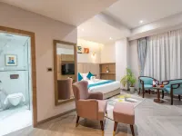 De Crown Inn Hotels in Tilottama