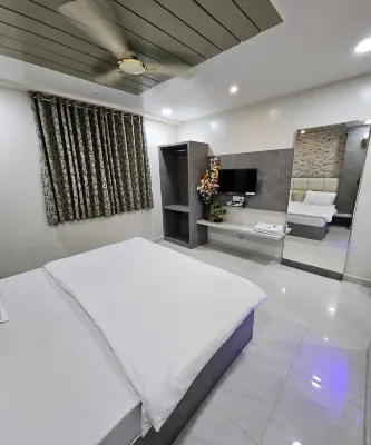 Annapurna Executive Hotels in Osmanabad