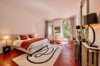 La Chapelle Sur la Sorgue Hotels in LIsle-sur-la-Sorgue