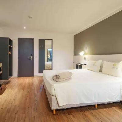 Uniclass Hotel Pinheiros Hotels near Instituto Tomie Ohtake