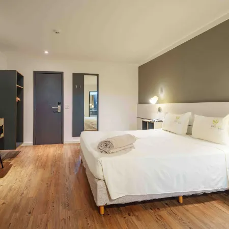 Uniclass Hotel Pinheiros Отели рядом с достопримечательностью «Бизнес-центр Infinity Tower»