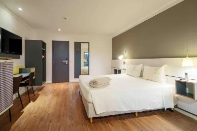 Uniclass Hotel Pinheiros Отели рядом с достопримечательностью «Butantan Institute»