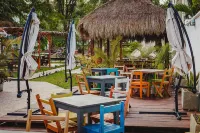 El Búho Lagoon Bacalar Hotels in Bacalar