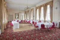 George Hotel by Greene King Inns Hotels in Saint Neots