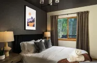 Serene Retreat Amazing Views Hottub Sauna, Xbox - Boutique