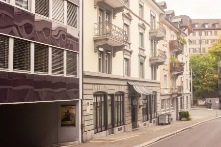 EMA House Serviced Apartments Superior Unterstrass Отели в г. Цюрих