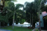 Ananthi Hotels Hotels near Hindu College Puliyankulam