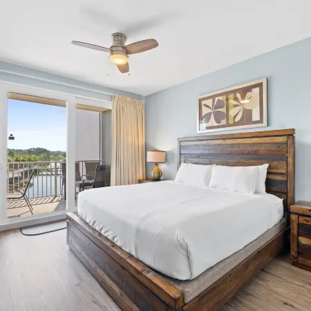 Laketown Wharf by Book That Condo