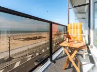 Studio in Ostend with Stunning Sea Views