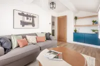 14-16 Grosvenor Street Luxury Apartments Hotels in Eccleston