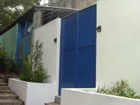 Roger's Place Guesthouse Hotels in 