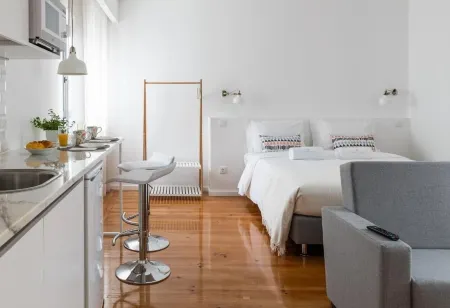 Botica Guesthouse Отели в г. Эшпинью