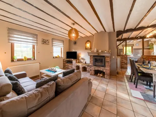 Holiday Home with Hot Tub in Vielsalm - Haustierfreundliche