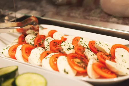 Weinhotel Kaisergarten Отели в г. Вестхофен