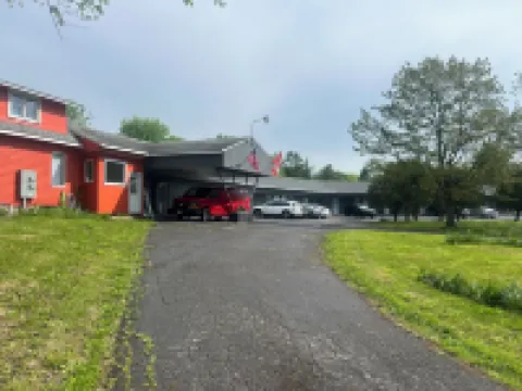 Nest Inn Hotels in 