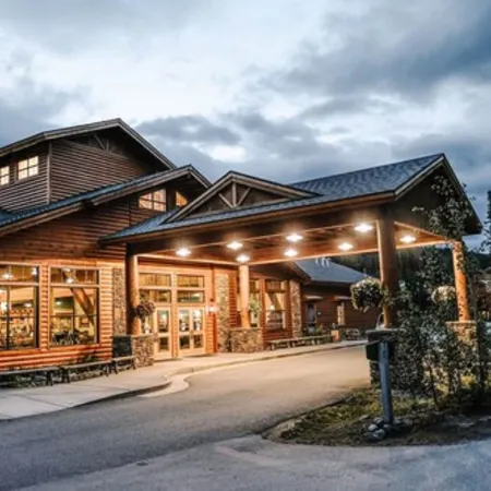 Denali Park Village