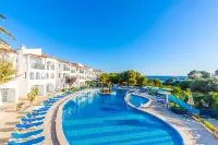 Vibra Caleta Playa Apartamentos Hotels in Cala Blanca