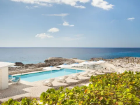 Idle Awhile Cliffs Hotels in West End