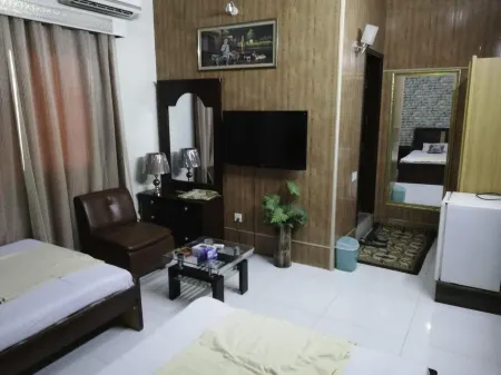 Saiban Guest House - Hyderabad