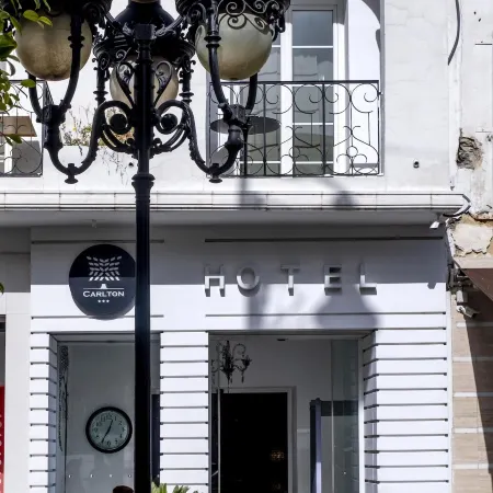 Hotel Carlton
