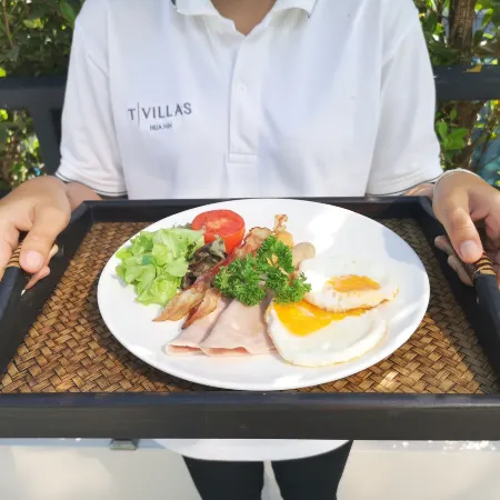 T Villas Hua Hin Отели рядом с достопримечательностью «Пляж Сай Ной»