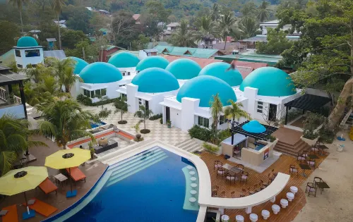 週末愛妮島海灘度假村