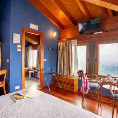 ホテル チェザーレ Rooms