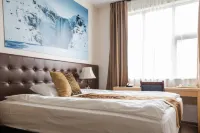 Hotel Jazz - by Keflavik Airport - Reykjavik - Iceland - Flughafentransfer