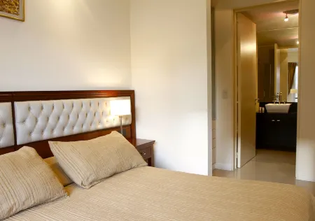 Alta Piazza –Casa di Appartamenti– Отели рядом со станцией L.M. Drago Railway Station