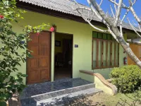 Aroma Pai Hotel and Spa Hoteles cerca de Puente Memorial Pai