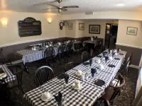 The Fox & Hounds Inn Hotels in Leyburn