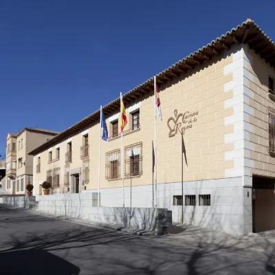 Hotel Casona de la Reyna Отели рядом с достопримечательностью «Семинария»