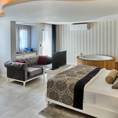 Salonika Suites