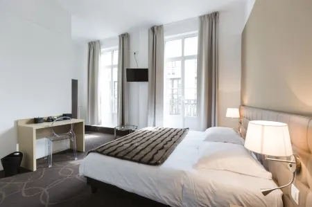 Le Saint Louis Отели рядом с достопримечательностью «Парк Сен-Пьер»