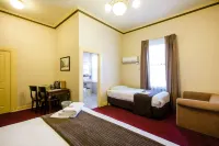 The Glenferrie Hotel Hotels in Kew