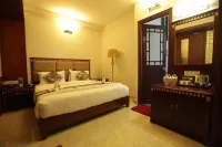 Grand Cascade Chennai Hotels in Chennai