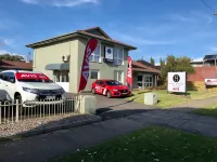Eight Spence Hotels in Warrnambool
